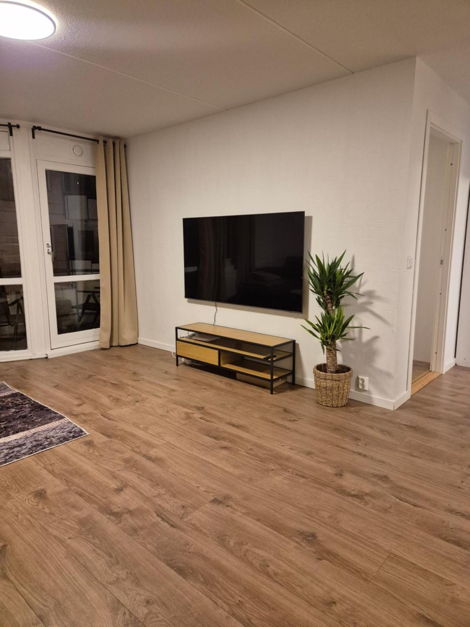 Moderne 2 Roms I Hjertet Av Lägenhet *